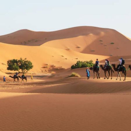 Desert Berber Fire Camp Merzouga Exterior foto